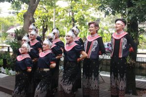 KU Contest Cheerleader 2025