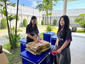 LINE_ALBUM_7926_260909_26