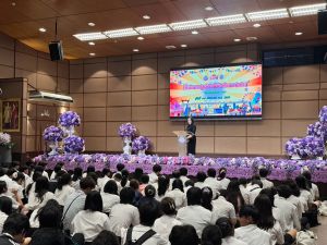 LINE_ALBUM_7926_260909_17