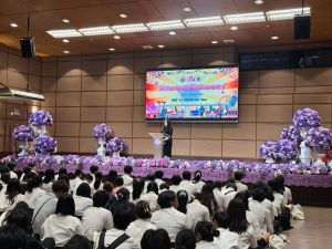 LINE_ALBUM_7926_260909_16