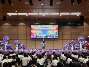 LINE_ALBUM_7926_260909_13