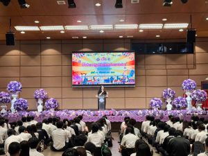 LINE_ALBUM_7926_260909_11