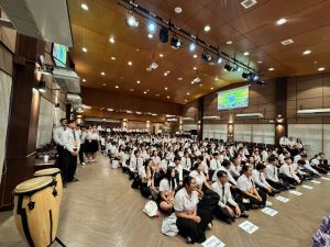 LINE_ALBUM_7926_260909_8